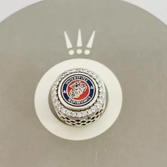 Pandora USMC Marine Corps exclusive Pandora Charm - Picture 1 of 3